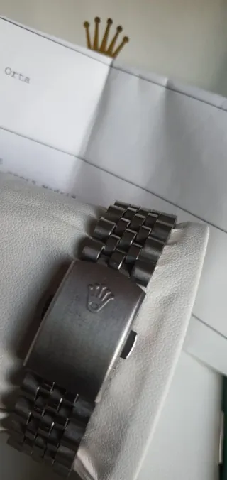 Rolex submarine blue ES UN ROLEX CURIOSO