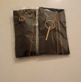 Todo 5€ !!! Lote 2 Collares