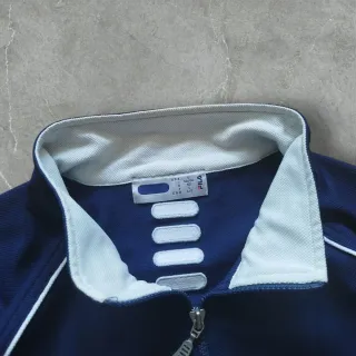 Chaqueta deportiva Fila azul y blanca