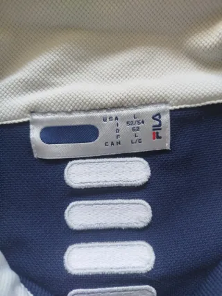 Chaqueta deportiva Fila azul y blanca
