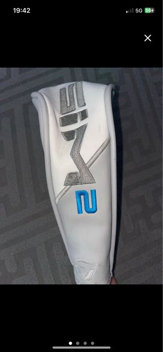 Funda Híbrido Taylormade SIM 2