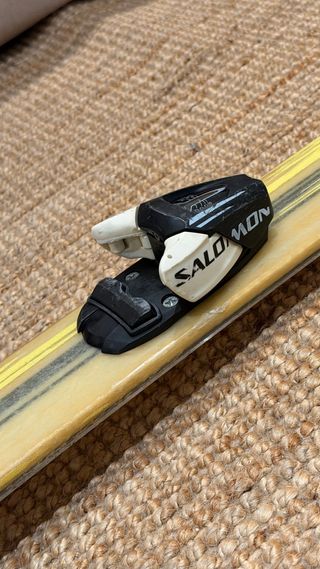 Esquís K2 Press 159cm + Fijaciones Salomon
