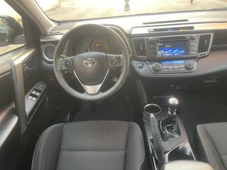 Toyota RAV4 2015