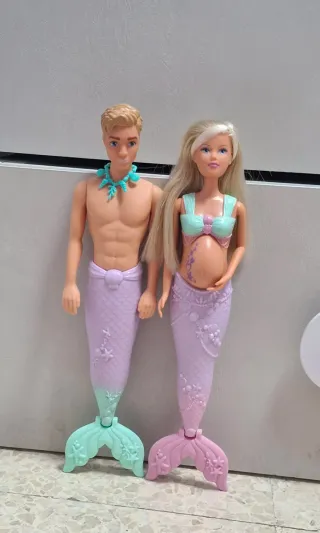 Familia de Sirenas muñeca embarazada y bebe.