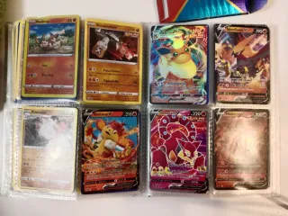 Cartas Pokémon Variadas