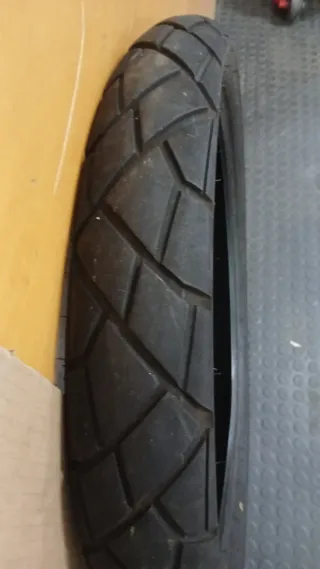 Neumático Dunlop 90/90-21