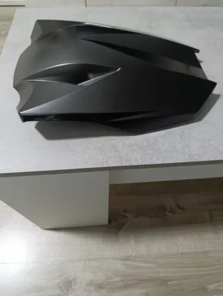 Tapa colín original Kawasaki Ninja 1000SX.