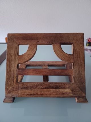 Atril de mesa de madera