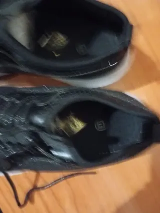 Tenis Mujer Negros y Blancos