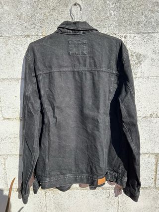 Chaqueta tejana negra