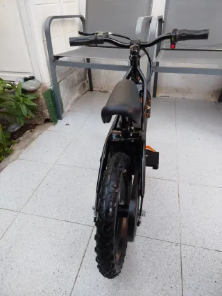 Bici Eléctrica Infantil + Casco y Guantes