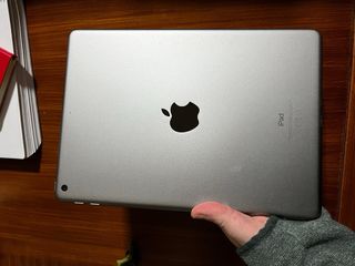 iPad 6ª Gen 32GB Plata