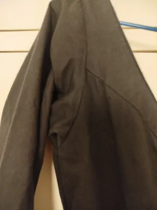 Traje de flamenca negro y beige