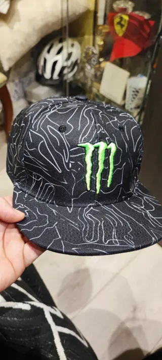 Gorra Monster Energy Negra con Diseño