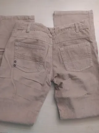 Pantalón de pana beige