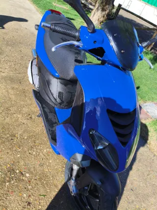 Piaggio NRG Power 50cc Azul año 2008 con 15000km