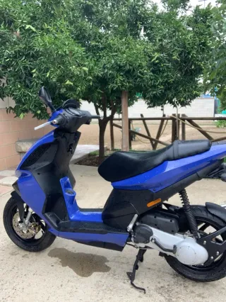 Piaggio NRG Power 50cc Azul año 2008 con 15000km