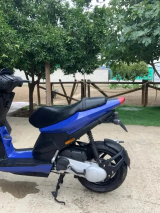 Piaggio NRG Power 50cc Azul año 2008 con 15000km