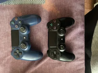 PS4 (PlayStation 4) Negra + 3 Mandos y Juegos