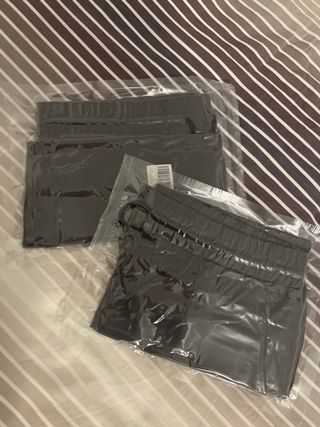 Pack pantalones cortos grises a ESTRENAR