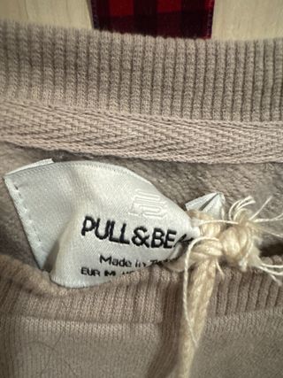 Sudadera corta Pull&Bear beige talla M