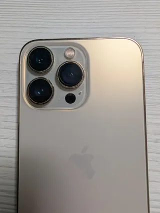 iPhone 13 Pro Oro