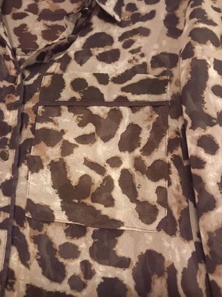 Camisa Animal Print Beige y Marrón