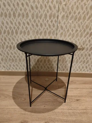 Mesita auxiliar redonda negra