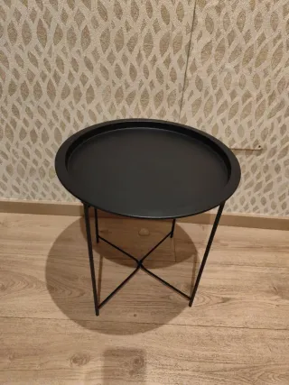 Mesita auxiliar redonda negra