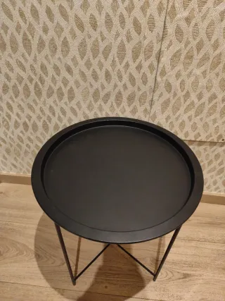 Mesita auxiliar redonda negra