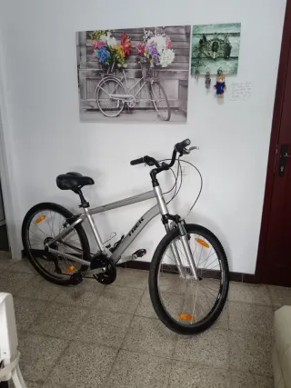Bicicleta TREK en perfecto estado