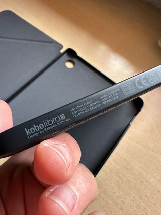 Kobo Libra 2 Nero + Custodia