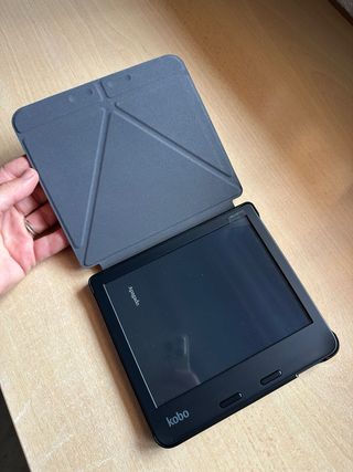 Kobo Libra 2 Nero + Custodia