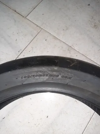 Dunlop Alpha13 110/140 Neumático Moto