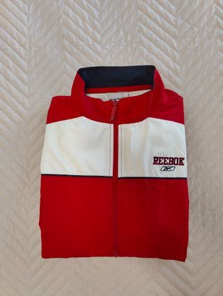 Chaqueta Reebok Retro Track – Iconic Vintage