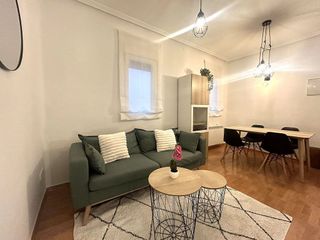 Piso en alquiler en Bellas Vistas en Madrid