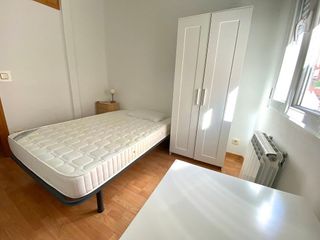 Piso en alquiler en Bellas Vistas en Madrid