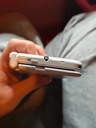 Nintendo 3DS XL Blanca+cargador y lápiz