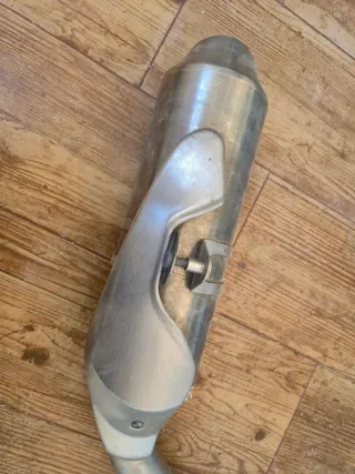 Escape KTM Duke 690 2013