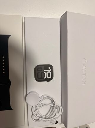 Watch AW10 Dorado/Beige