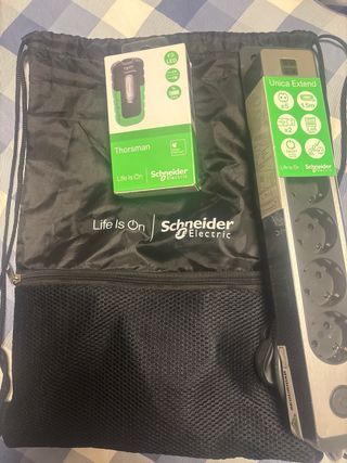 Pack Schneider: Regleta, Bolsa y Batería
