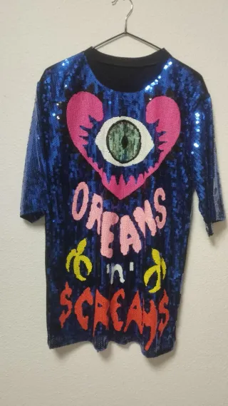 Vestido camiseta.  Los 2.      10€