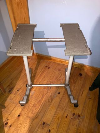 Mesa extensible  Gazelle para maquina de escribir