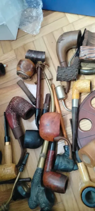 Supporti in legno per pipe