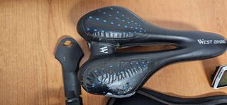 Lote ciclismo: sillín, portabidón, cubresillín