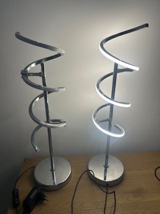 Lámparas de noche espiral plateadas