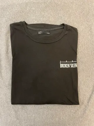 Camiseta Bershka Negra Talla XL