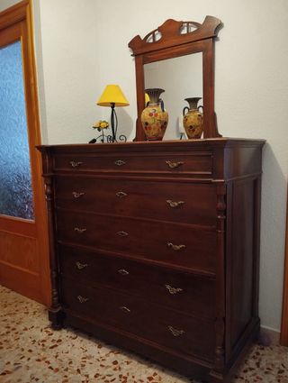 Cómoda antigua madera 1,18m x 60cm