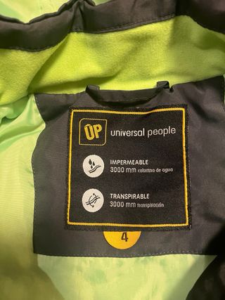 Chaqueta infantil UP negra y gris