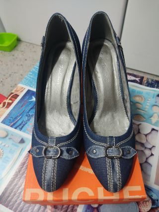 Zapatos vaqueros de tacón